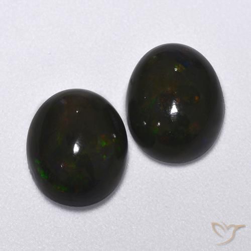 2.60ctw Natürlicher Mehrfarbig Schwarzer Opal, Oval, Lichtdurchlässig