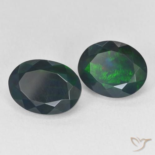 3.88 ct natürliche Mehrfarbig Schwarzer Opal-Edelsteine, Oval, Lichtdurchlässig