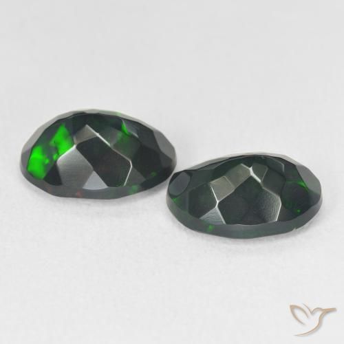 3.63 ct natürliche Mehrfarbig Schwarzer Opal-Edelsteine, Oval, Lichtdurchlässig