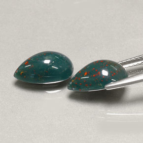  ct natürliche Grün gefleckt Blutstein-Edelsteine, Birnenform, Lichtundurchlässig