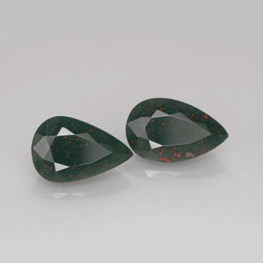  ct natürliche Grün gefleckt Blutstein-Edelsteine, Birnenform, Lichtundurchlässig