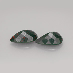  ct natürliche Grün gefleckt Blutstein-Edelsteine, Birnenform, Lichtundurchlässig