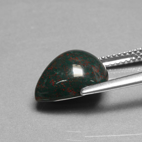 9,17 ctw natürlicher Grün gefleckt Blutstein, Birnenform, Lichtundurchlässig