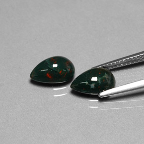  ct natürliche grüner Blutstein-Edelsteine, Birnenform, Lichtundurchlässig