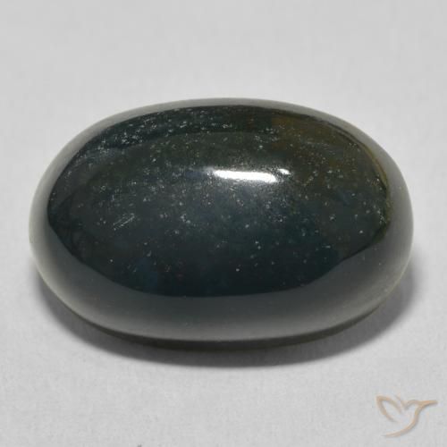 15.71ct Natürlicher Waldgrün Blutstein, Oval, Lichtundurchlässig