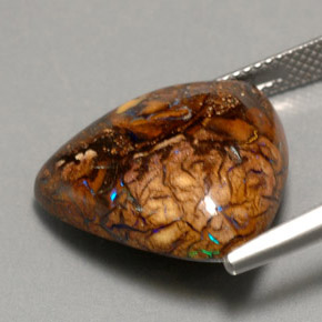 9,17 ctw natürlicher Mehrfarbig Boulderopal, Trillion, Lichtundurchlässig