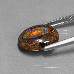 7,70 ctw natürlicher mehrfarbiger Boulder-Opal, Oval Schliff, Lichtundurchlässig