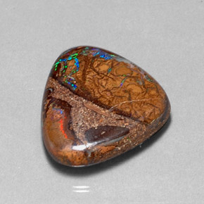 16,78 ctw natürlicher mehrfarbiger Boulder-Opal, Trillion, Lichtundurchlässig