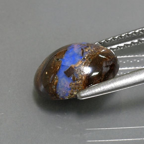 2,36 ctw natürlicher mehrfarbiger Boulder-Opal, Oval Schliff, Lichtundurchlässig