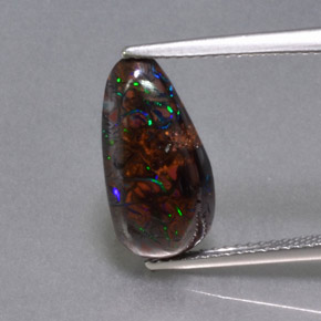 4,97 ctw natürlicher mehrfarbiger Boulder-Opal, Fantasieschliff, Lichtundurchlässig