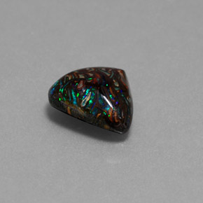 3,13 ctw natürlicher mehrfarbiger Boulder-Opal, Fantasieschliff, Lichtundurchlässig