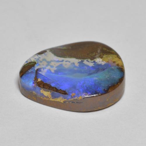 7,43 ctw natürlicher mehrfarbiger Boulder-Opal, Birnenform, Lichtundurchlässig