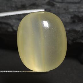 9,17 ctw natürlicher Creme Kalzit, Kissenschliff, Lichtdurchlässig