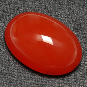 9,17 ctw natürlicher rot-orange Karneol, Oval Schliff, Lichtdurchlässig