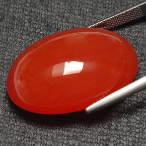 9,17 ctw natürlicher rot-orange Karneol, Oval Schliff, Lichtdurchlässig
