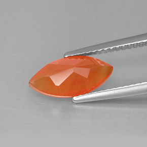 9,17 ctw natürlicher rot-orange Karneol, Transparent, Transparent / Lichtdurchlässig