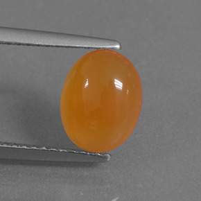 1,89 ctw natürlicher orangefarbener Karneol, Oval Schliff, Lichtdurchlässig