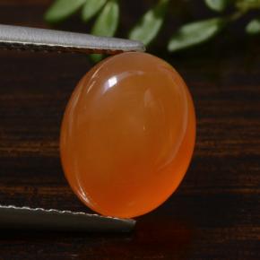 3,42 ctw natürlicher orangefarbener Karneol, Oval Schliff, Lichtdurchlässig