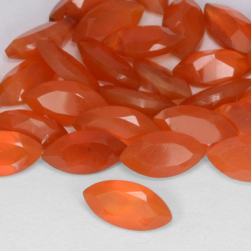 9,17 ctw natürlicher tiefrötlich-orange Karneol, Marquise, Lichtdurchlässig