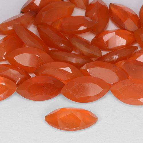 9,17 ctw natürlicher tiefrötlich-orange Karneol, Marquise, Lichtdurchlässig