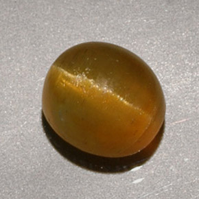 1,90 ctw natürlicher gelber Cat's Eye Apatite, Oval Schliff, Lichtdurchlässig