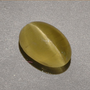 1,40 ctw natürlicher gelber Cat's Eye Apatite, Oval Schliff, Lichtdurchlässig