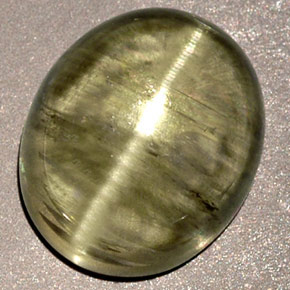 6,32 ctw natürlicher grüner Cat's Eye Diaspore, Transparent, Transparent / Lichtdurchlässig