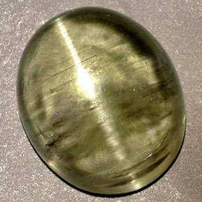 6,32 ctw natürlicher grüner Cat's Eye Diaspore, Transparent, Transparent / Lichtdurchlässig