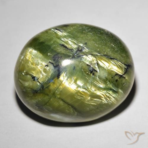 20,74 ctw natürlicher grüner Cat's Eye Opal, Oval Schliff, Lichtundurchlässig