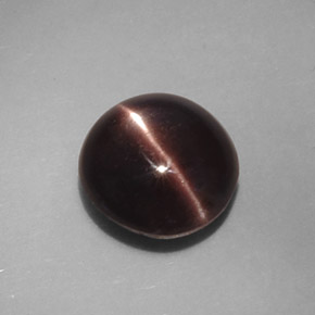 3,46 ctw natürlicher brauner Cat's Eye Scapolite, Oval Schliff, Lichtundurchlässig