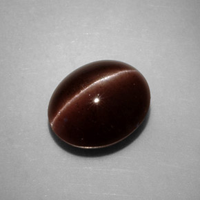 3,52 ctw natürlicher brauner Cat's Eye Scapolite, Oval Schliff, Lichtundurchlässig