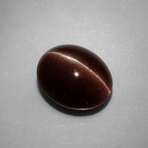 3,52 ctw natürlicher brauner Cat's Eye Scapolite, Oval Schliff, Lichtundurchlässig