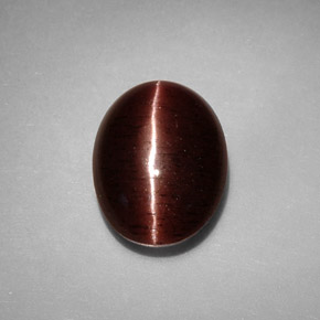3,41 ctw natürlicher brauner Cat's Eye Scapolite, Oval Schliff, Lichtundurchlässig