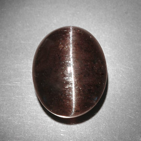 9,31 ctw natürlicher brauner Cat's Eye Scapolite, Oval Schliff, Lichtdurchlässig