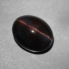 9,21 ctw natürlicher brauner Cat's Eye Scapolite, Oval Schliff, Lichtdurchlässig
