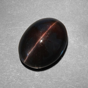 9,21 ctw natürlicher brauner Cat's Eye Scapolite, Oval Schliff, Lichtdurchlässig