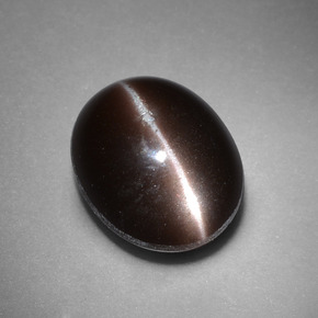4,41 ctw natürlicher brauner Cat's Eye Scapolite, Oval Schliff, Lichtundurchlässig
