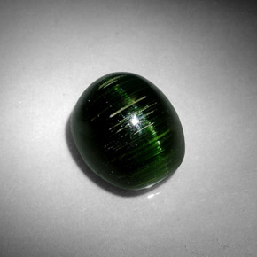 4,67 ctw natürlicher grüner Cat's Eye Tourmaline, Oval Schliff, Lichtundurchlässig