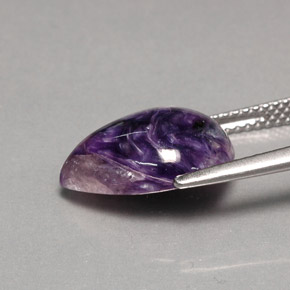 7,30 ctw natürlicher violetter Charoit, Birnenform, Lichtundurchlässig