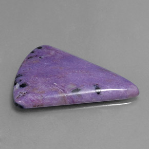 7,32 ctw natürlicher violetter Charoit, Fantasieschliff, Lichtundurchlässig