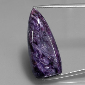 27,21 ctw natürlicher violetter Charoit, Fantasieschliff, Lichtundurchlässig