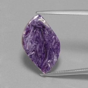 9,50 ctw natürlicher violetter Charoit, Fantasieschliff, Lichtundurchlässig