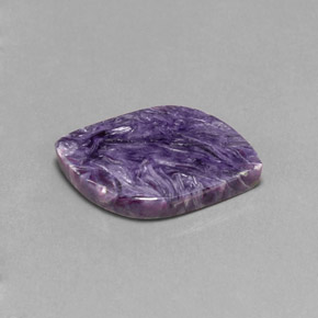 9,50 ctw natürlicher violetter Charoit, Fantasieschliff, Lichtundurchlässig