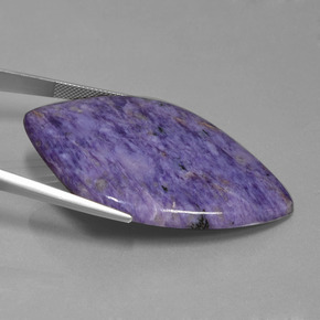 69,68 ctw natürlicher violetter Charoit, Fantasieschliff, Lichtundurchlässig