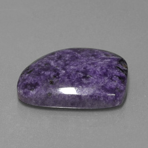 17,13 ctw natürlicher violetter Charoit, Fantasieschliff, Lichtundurchlässig