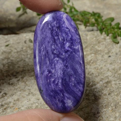 35,71 ctw natürlicher violetter Charoit, Oval Schliff, Lichtundurchlässig