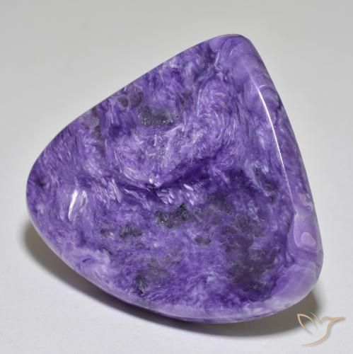 40,66 ctw natürlicher violetter Charoit, Birnenform, Lichtundurchlässig
