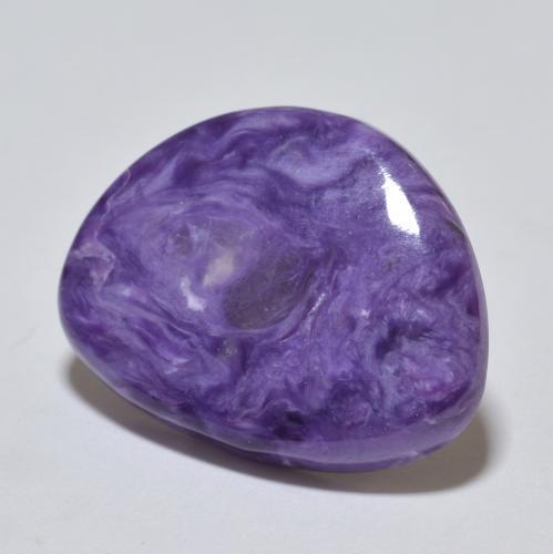 9,66 ctw natürlicher violetter Charoit, Fantasieschliff, Lichtundurchlässig