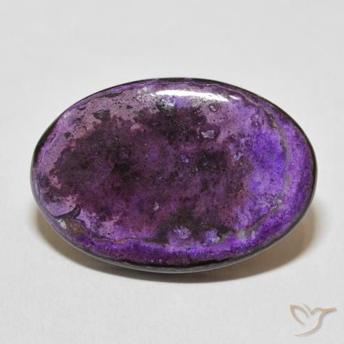 20.25ct Natürlicher Medium Dark-Violet Charoit, Oval, Lichtundurchlässig