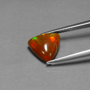 9,17 ctw natürlicher Mehrfarbig Schokoladenopal, Transparent, Transparent / Lichtdurchlässig